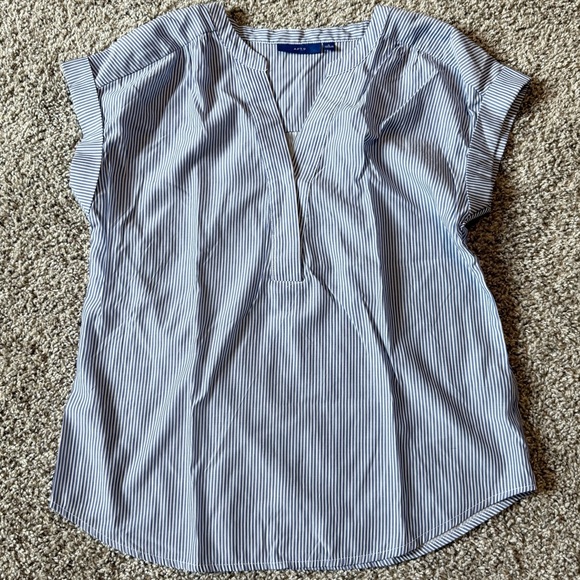 Apt. 9 Tops - Apt. 9 Blouse